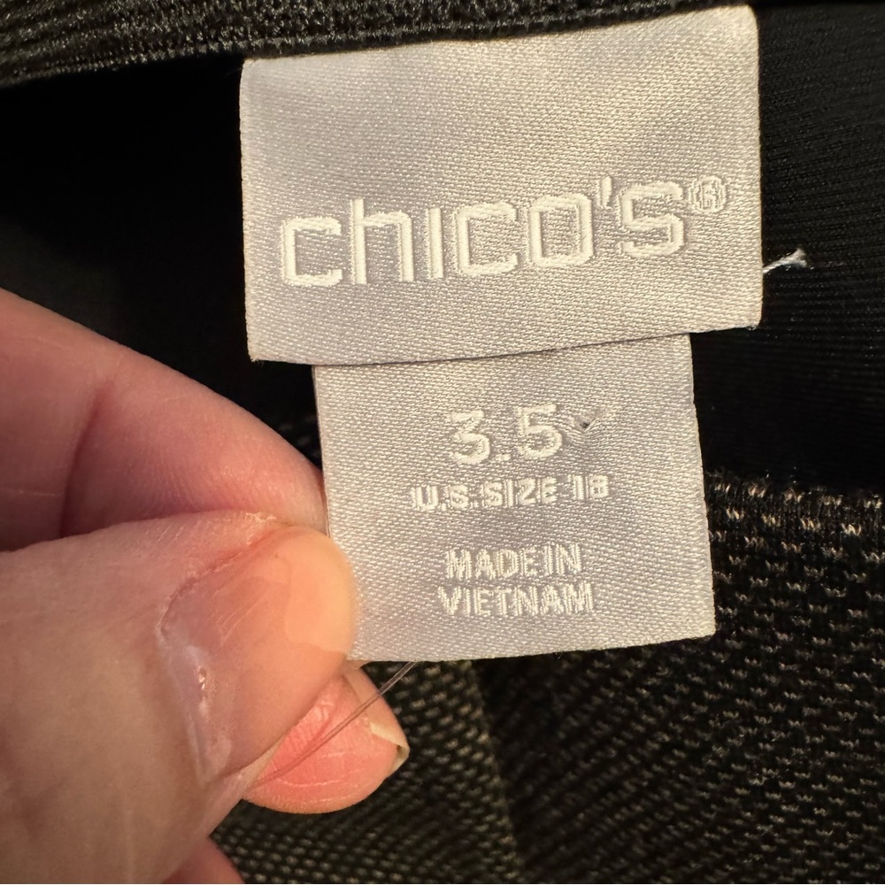 Chico's So Slimming 360 Juliet Mini Dash Rivet Ankle Pants NWT - Picture 6 of 11